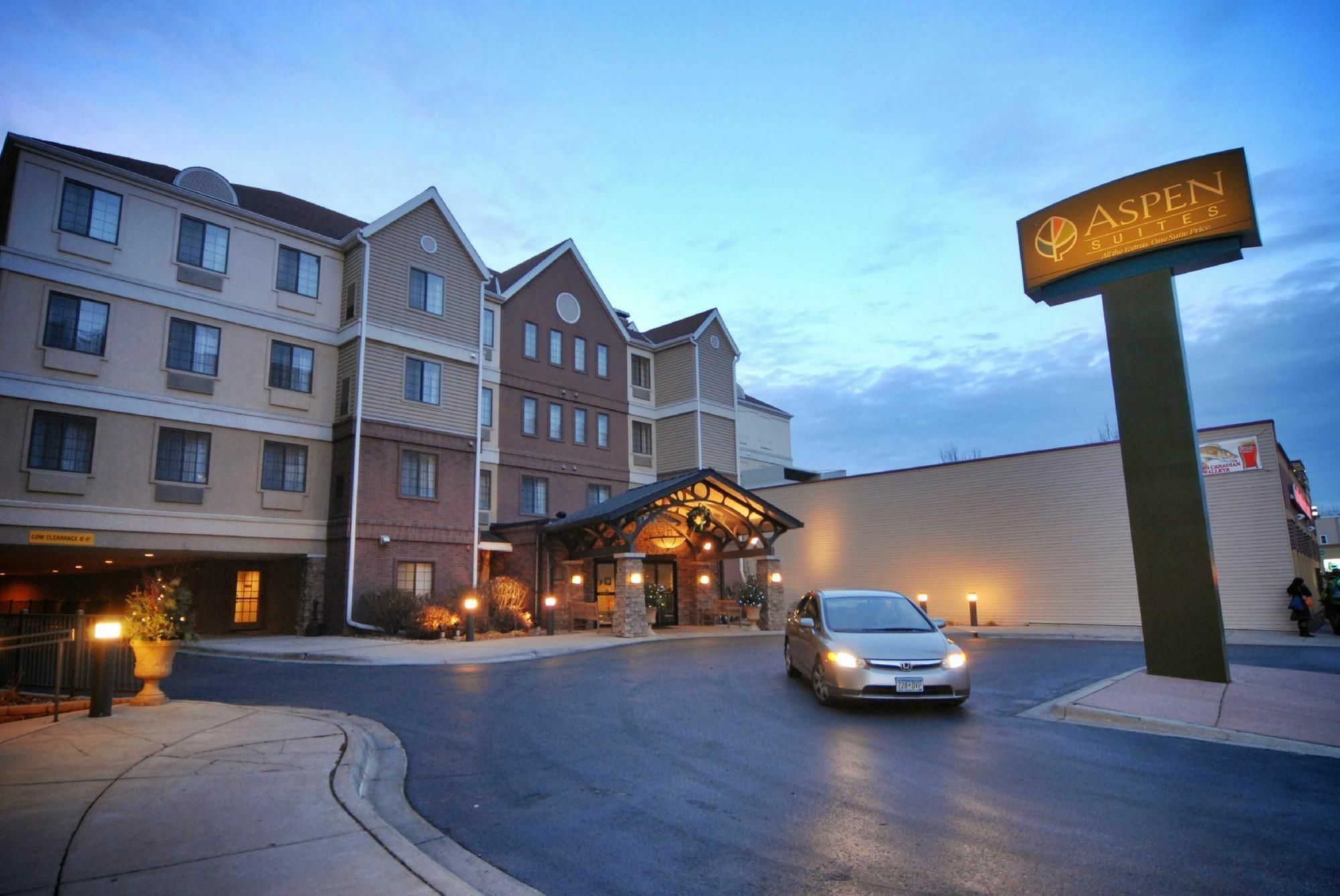 Aspen Suites - Rochester Exterior foto